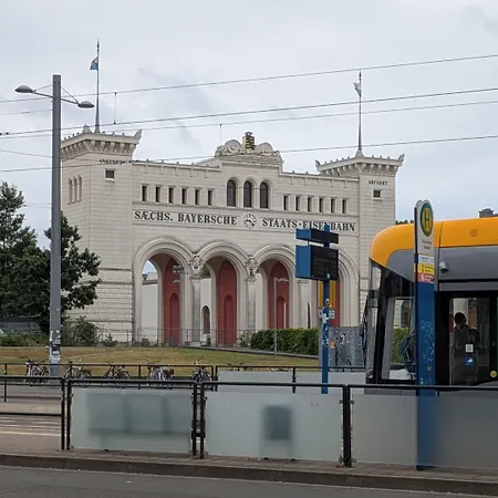 Am Bayrischen Platz 3*