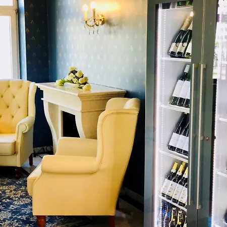 Hotel Am Bayrischen Platz 3*