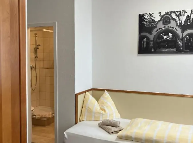 Am Bayrischen Platz Hotel 3*