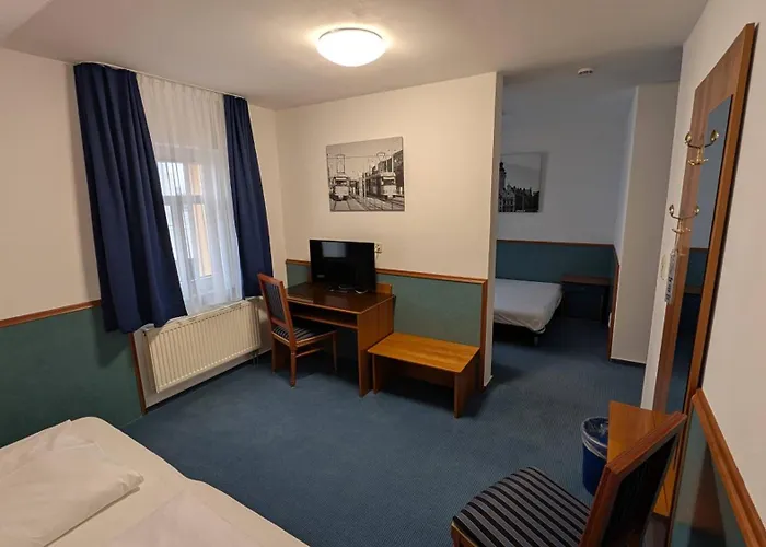 Am Bayrischen Platz Hotel 3*