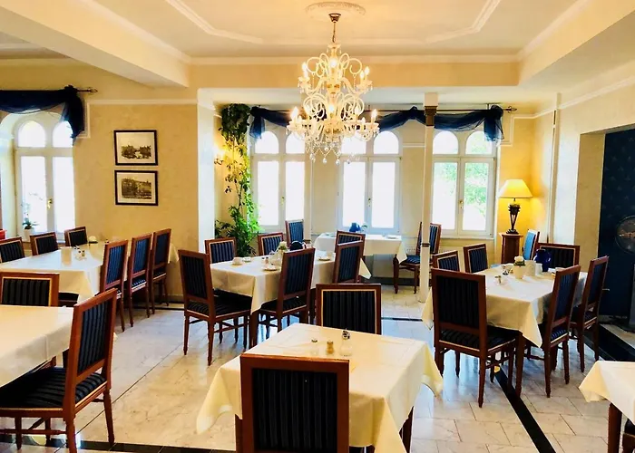 Am Bayrischen Platz Hotel